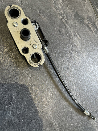 Kawasaki Ninja ZX10R 2016 Pillion Seat Catch Mechanism 2017-2020 18266 Miles OEM