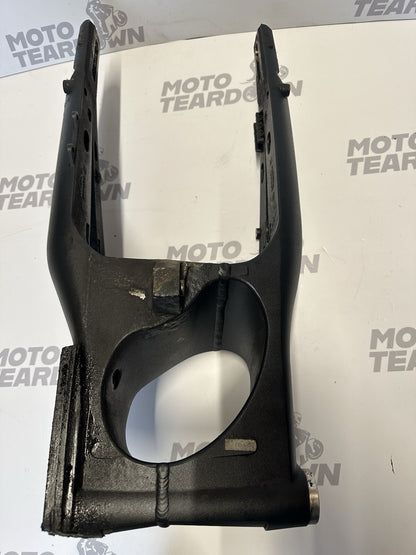 TRIUMPH STREET TRIPLE 675R SWINGING ARM SWING ARM 2011 675R Swing Arm OEM