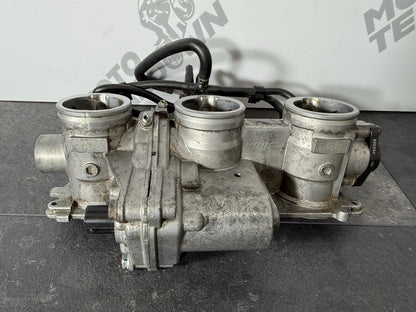 Triumph Street Triple 765 R 2017 Throttle Bodies 18498 Miles 2018-2021 RS OEM