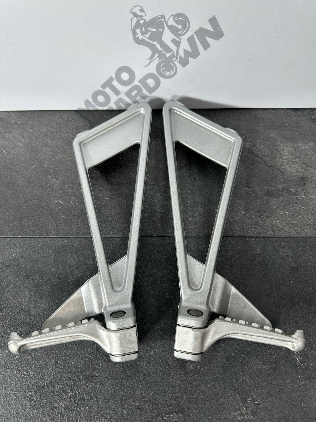 Aprilia RS660 2021 Pillion Footrests Foot pegs Only 6220 Miles 2022-2025 OEM