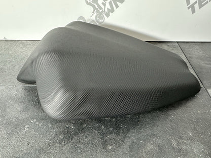 Aprilia RS660 2021 Pillion Seat Rear Seat BLACK Only 6220 Miles 2022-2025 OEM