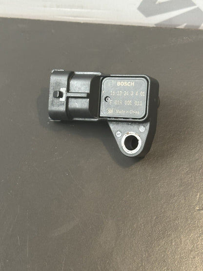 Aprilia Tuono V4 1100 Factory 2017-2019 Air Pressure Sensor Unit 9105miles OEM