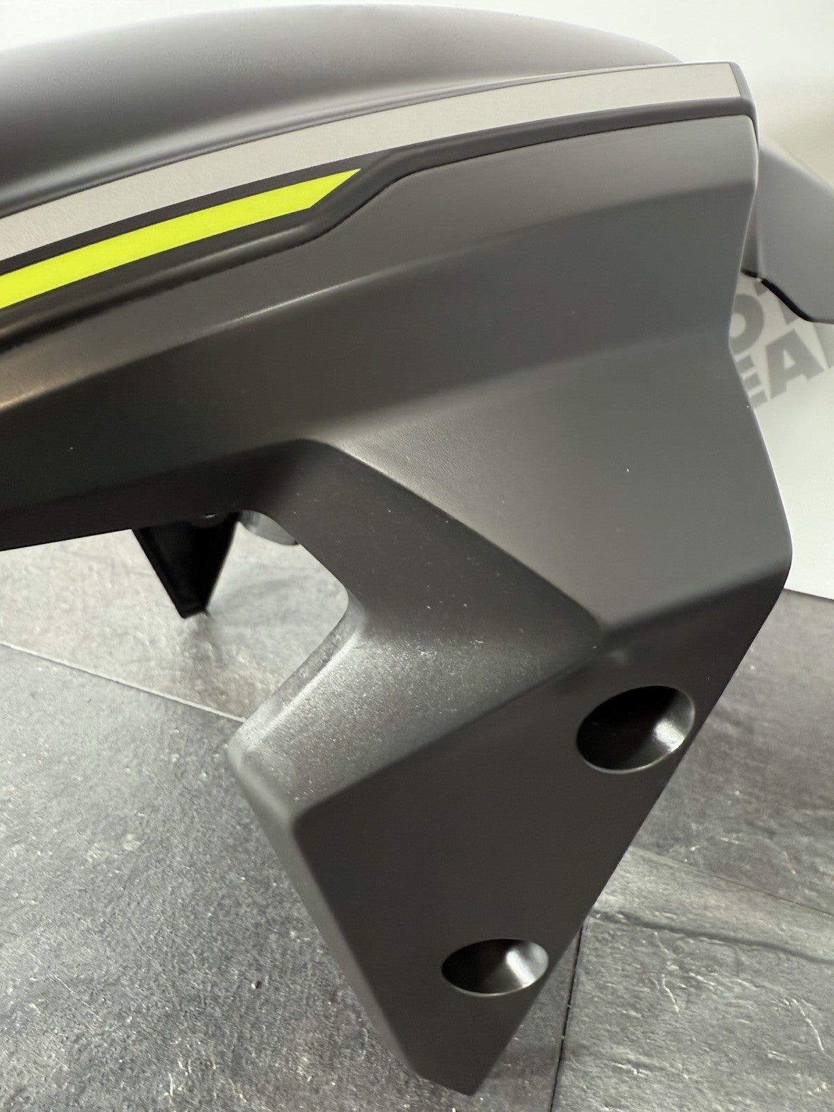 Triumph Street Triple 765 RS 2021 Front Mudguard Fender 21650 Miles 2020-2022