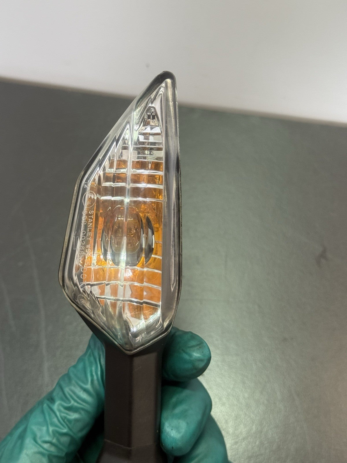 7b6be6a8-e08b-4453-8866-384d115820a1