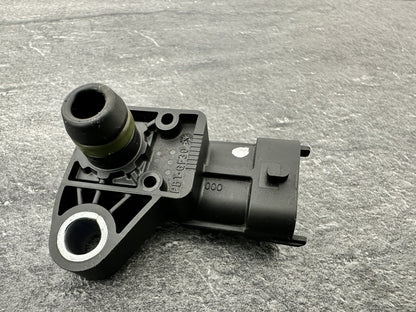 Aprilia Tuono V4 1100 Factory 2020 Air Pressure Sensor Unit 6889m OEM 2019