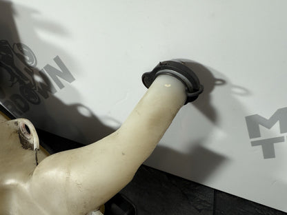 128b902f-1f4a-4e3f-ae77-5428fa9681a9