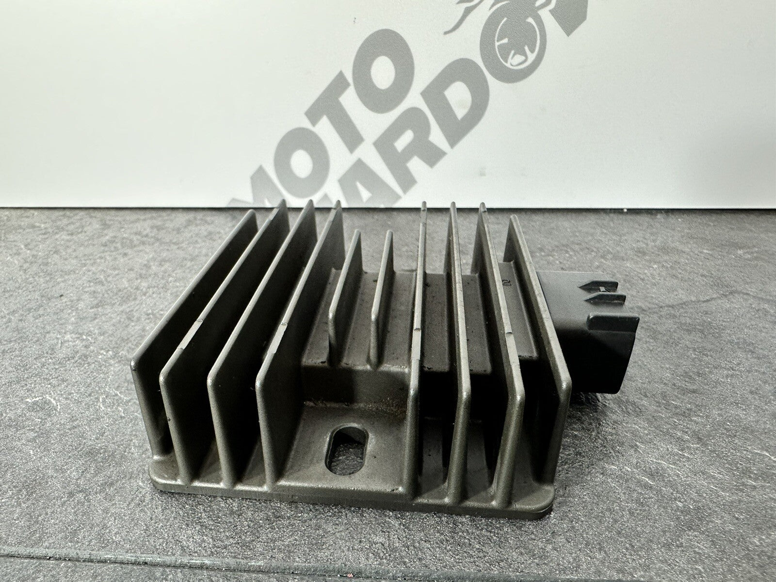 Kawasaki Z800 ABS 2016 Regulator Rectifier 12691 Miles 2013-2018 OEM ZR800