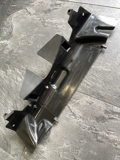 Suzuki GSXR 1000 2017 Engine Splash Guard Rad 2018 AL7 2017-22 Only 5129 Miles