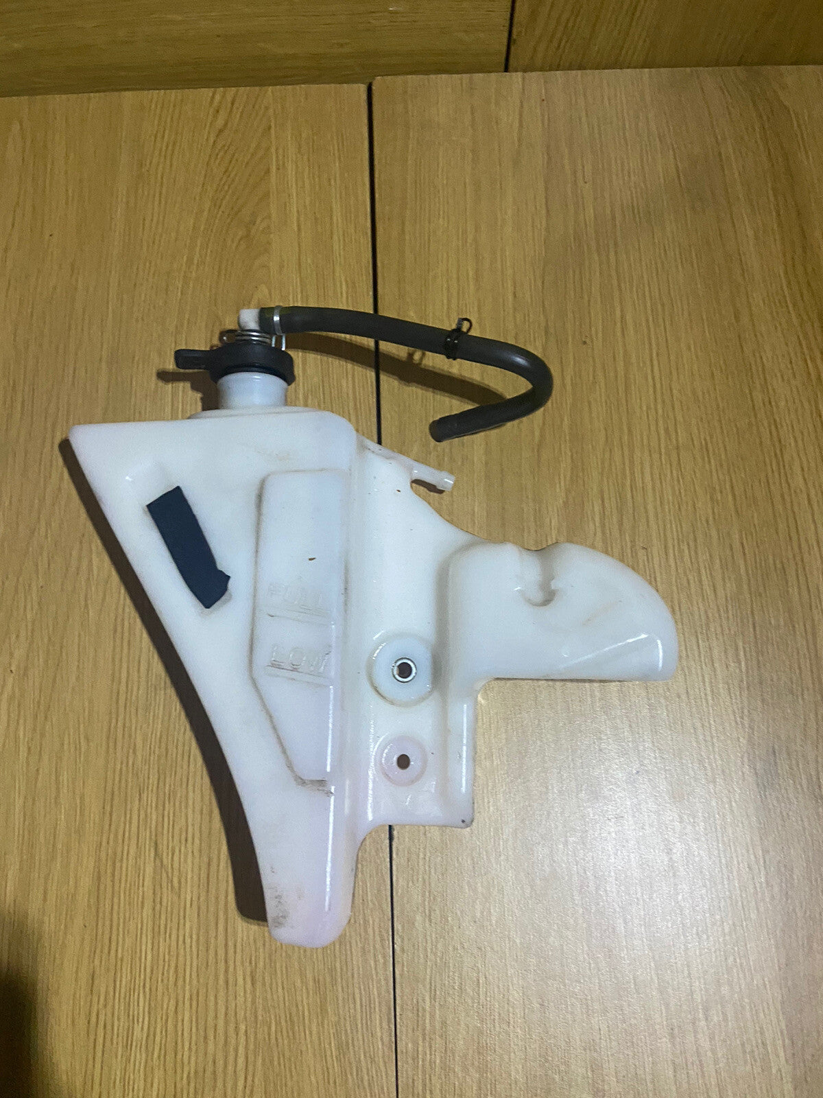 Aprilia Tuono V4 1100 FACTORY Coolant Bottle Reservoir Radiator OEM RSV4 Coolant