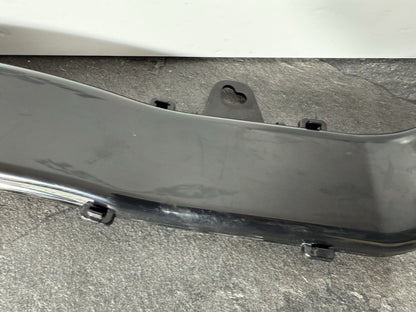 327fb65e-0f1a-4b95-baeb-51056cd57b71