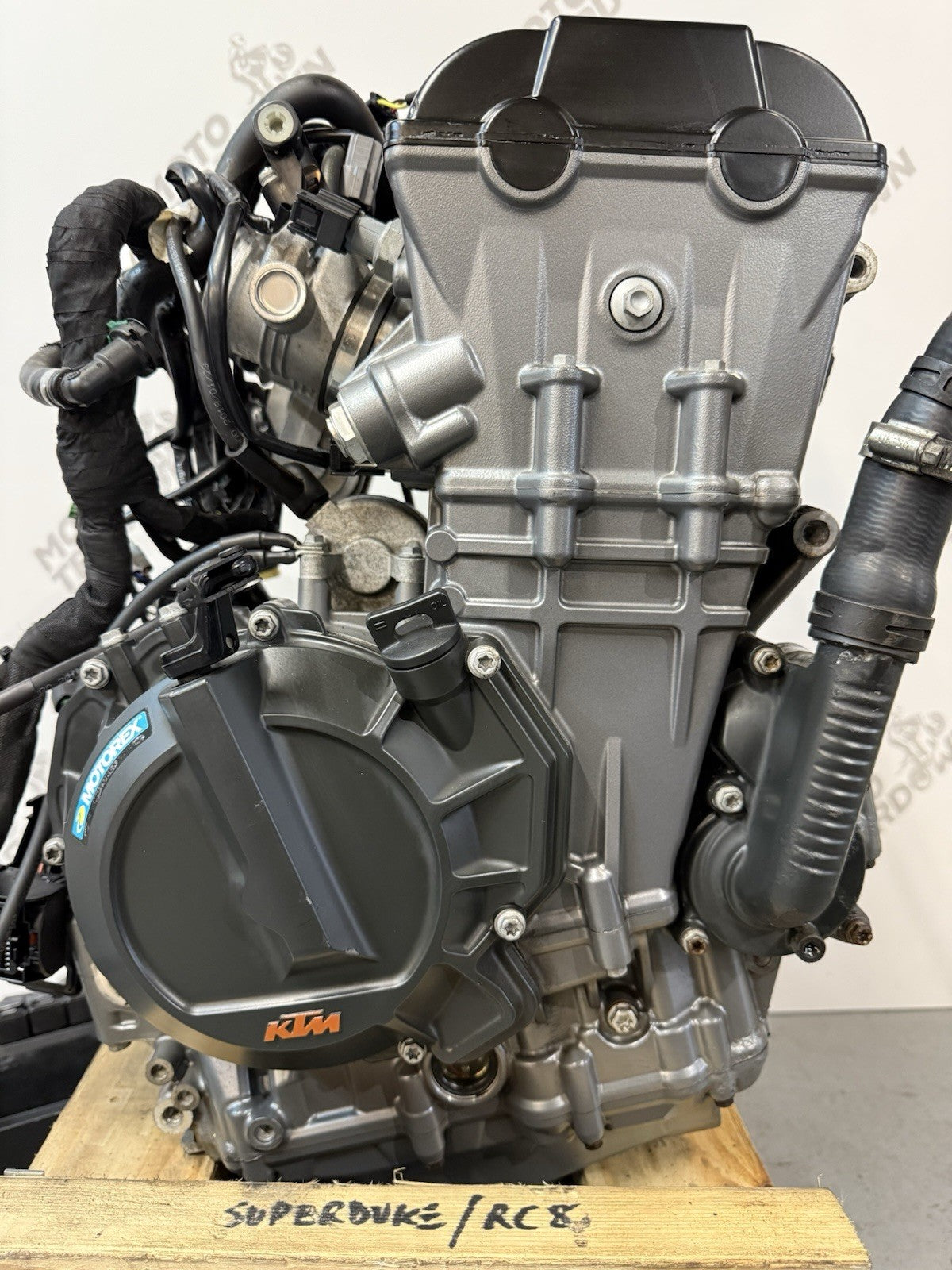 26c323ee-2157-4b18-9a15-514d3a53c9dc