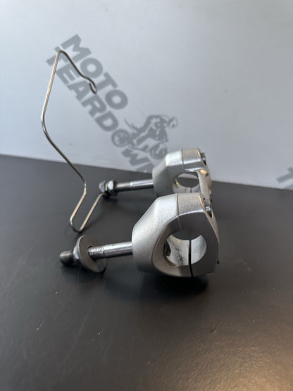 Triumph Street Triple 765S RS Handlebar Risers Clamps 9161mile 2017-2019 OEM