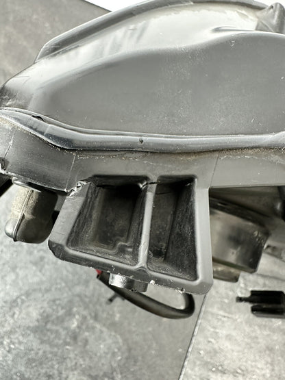 197c1c7d-08d2-412d-9148-69638cc6c8b0