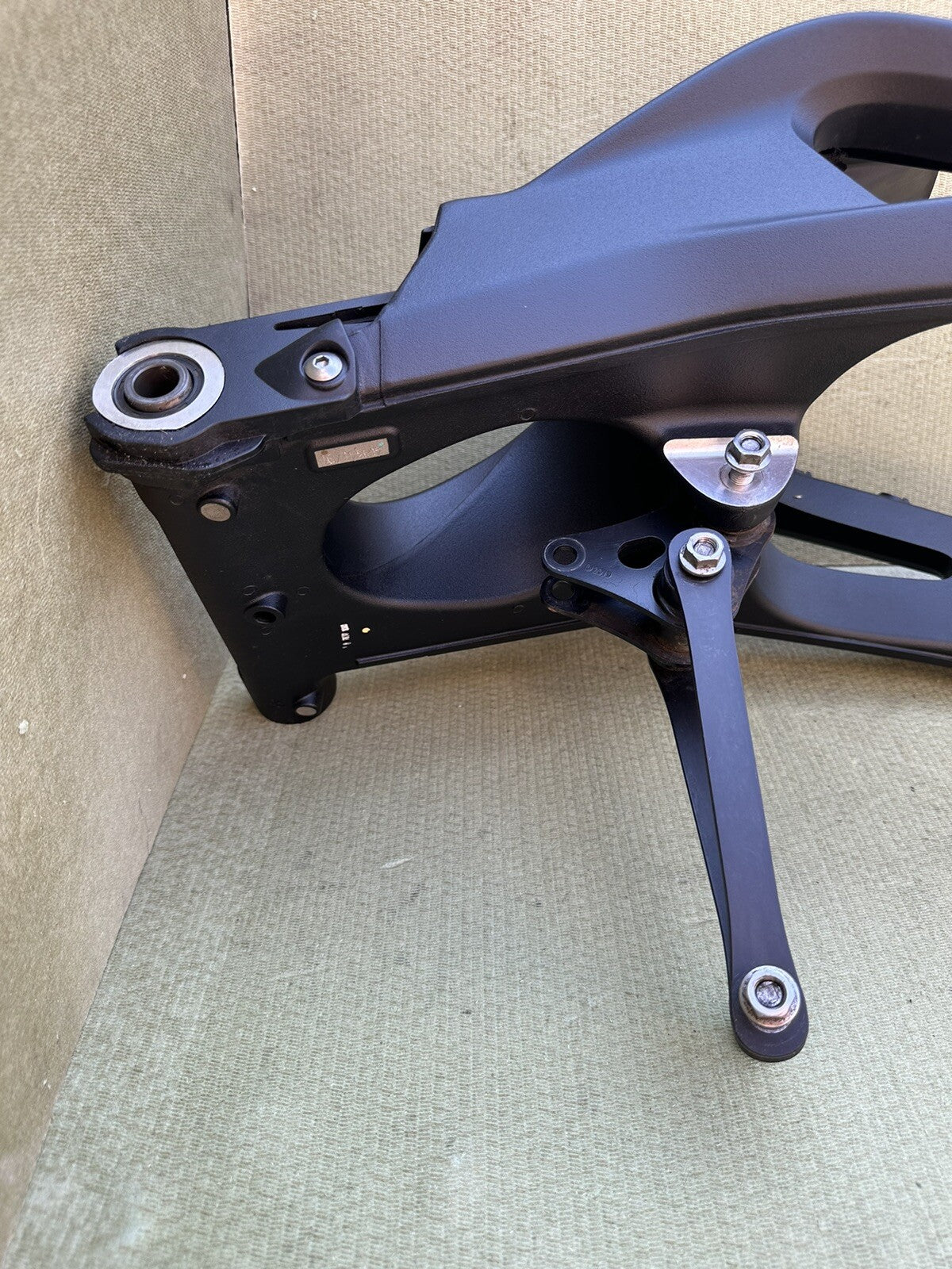 TRIUMPH STREET TRIPLE 765 RS REAR SWING ARM Swing Arm T2055605 2020