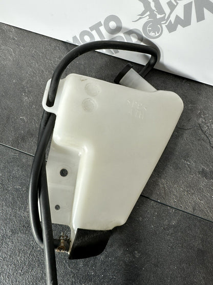Suzuki GSXR 1000 2014 Expansion Tank Coolant Reservoir 22774 Miles 2009-2016 OEM