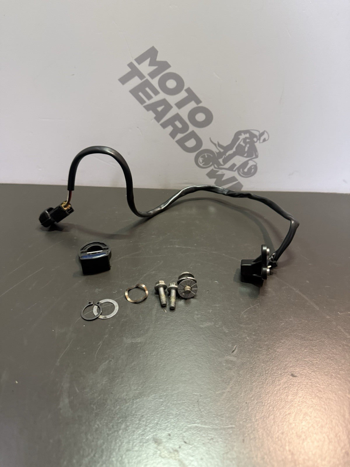 166c865c-0c15-4dad-8f32-43e12a1dc675