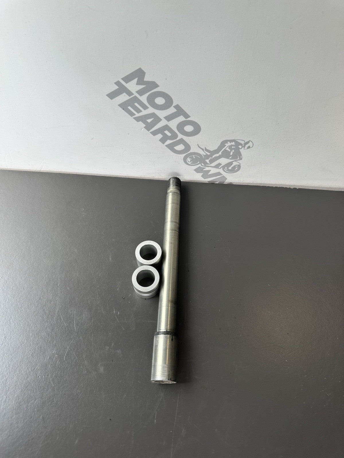 TRIUMPH STREET TRIPLE 765R 765RS FRONT WHEEL SPINDLE AXLE Front Spindle 2017-19