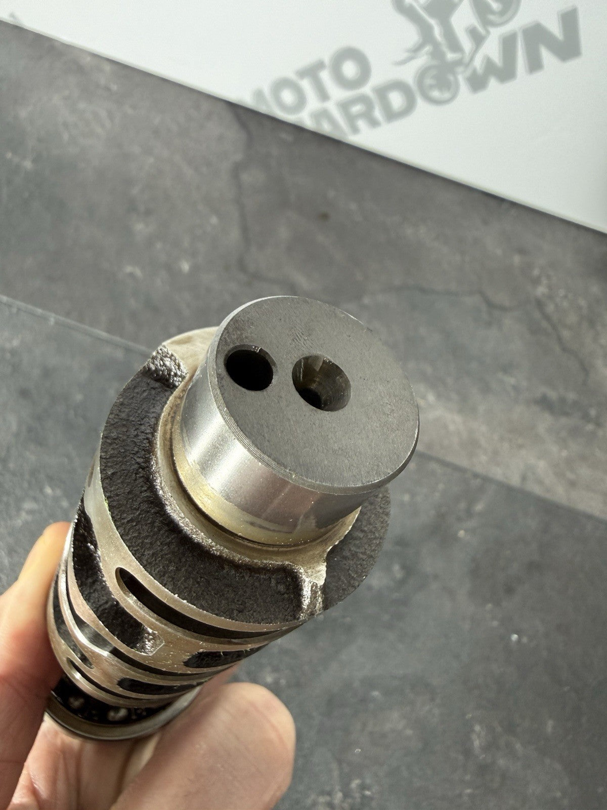 d5cc84f3-484b-406d-97b6-0f9b62498771