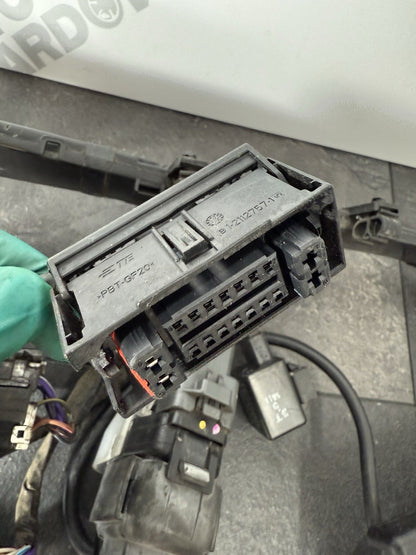 da5805e1-43a2-426c-b197-734c9b8cdb78