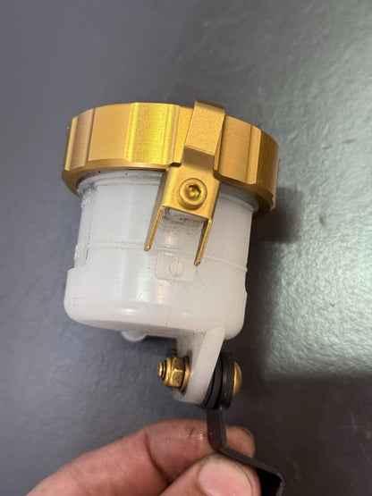 daba90fe-e2f4-4cd4-8ace-92b50735118e