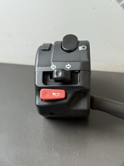 TRIUMPH STREET TRIPLE 675 675R Left Hand Switch Gear Left Switch OEM 2007-2011