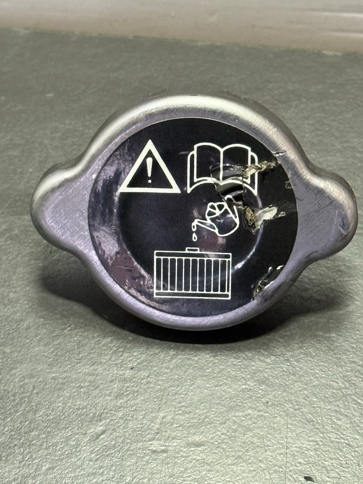 008562fd-183d-4c2b-8ac9-0835b4725b5f