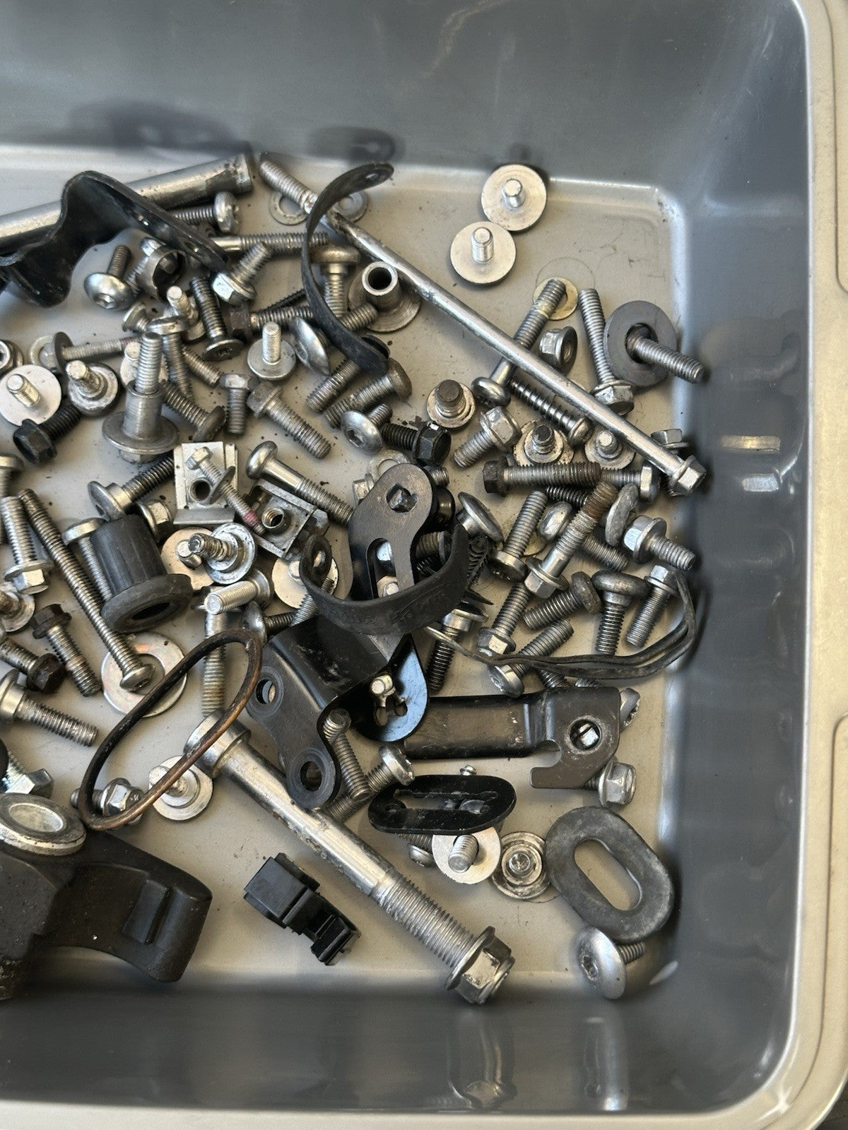 TRIUMPH SPEED TRIPLE 1050 2011-2015 NUTS BOLTS SPARES Job Lot Bolts 1050 Job Lot