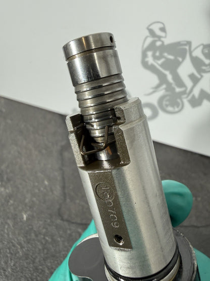 6dbce788-4a66-4ecf-9f26-c6f363c175fd