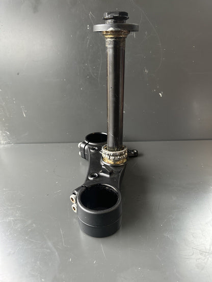 KTM 790 DUKE  Bottom Yoke Bottom Clamp, Lower Yoke Lower Clamp - 64101031032 OEM