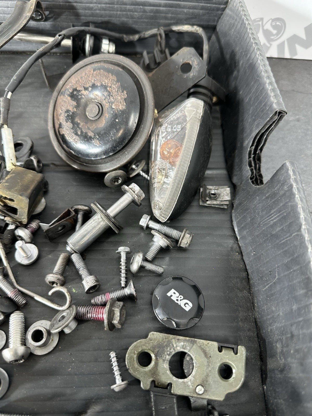 Triumph Street Triple 675 R 2015 Nuts Bolts Fixings Job Lot 2013-2016 16470 Mile