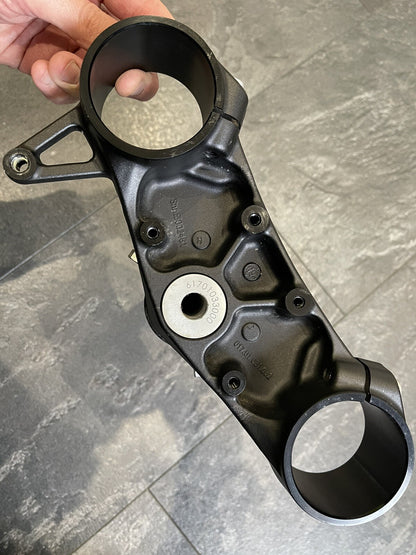 KTM Superduke R 1290 2020-2022 Bottom Yoke Triple Clamp DAMAGED Only 7179 Miles