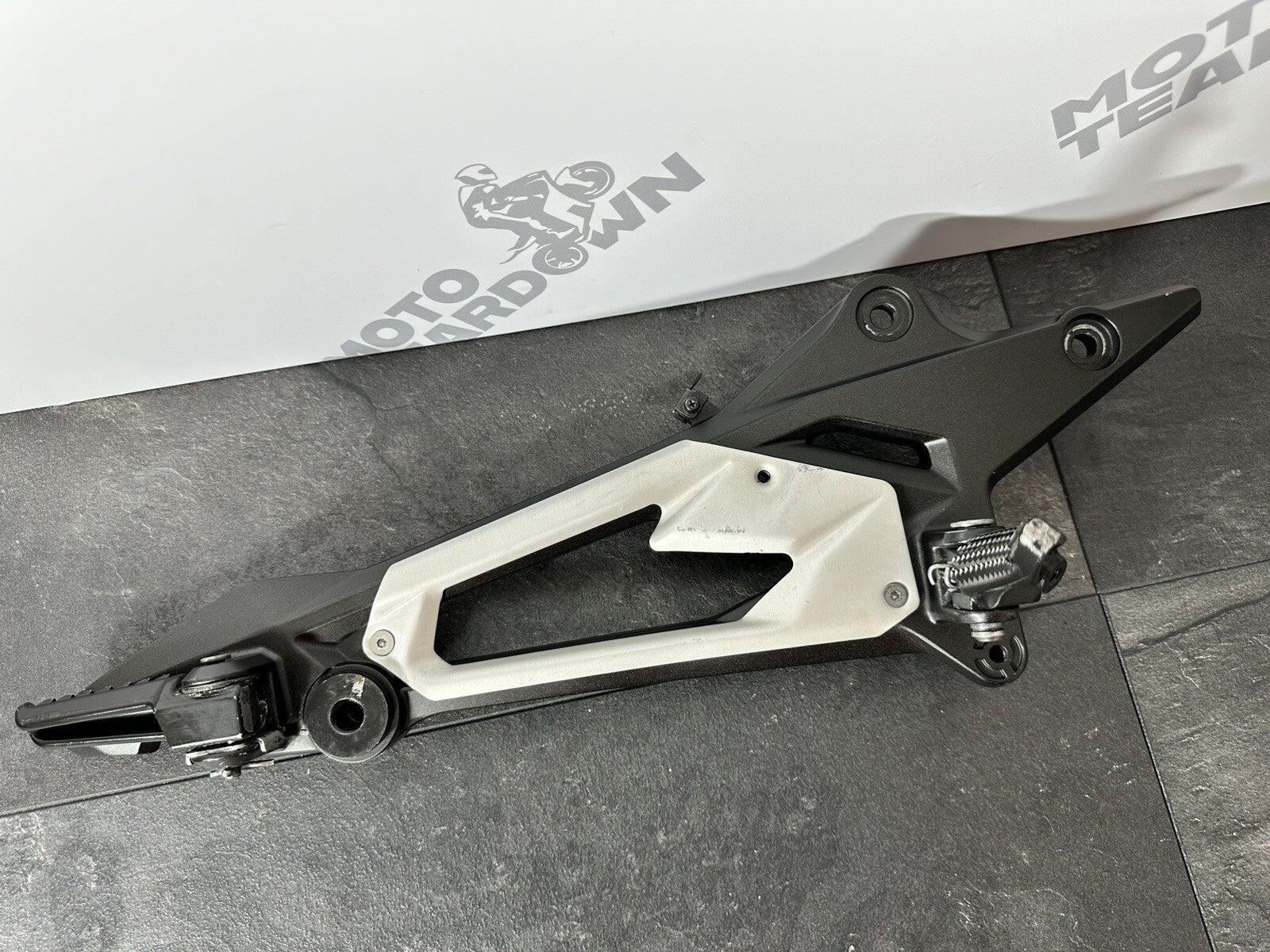 Kawasaki Z800 2016 Right Footrest Rearset Pillion Mount 12691 Mile 2013-2018 OEM