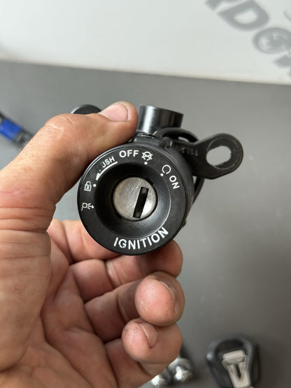 Triumph Trident 660 Lock Set ECU ignition lockset Immobiliser 2021-2024 OEM