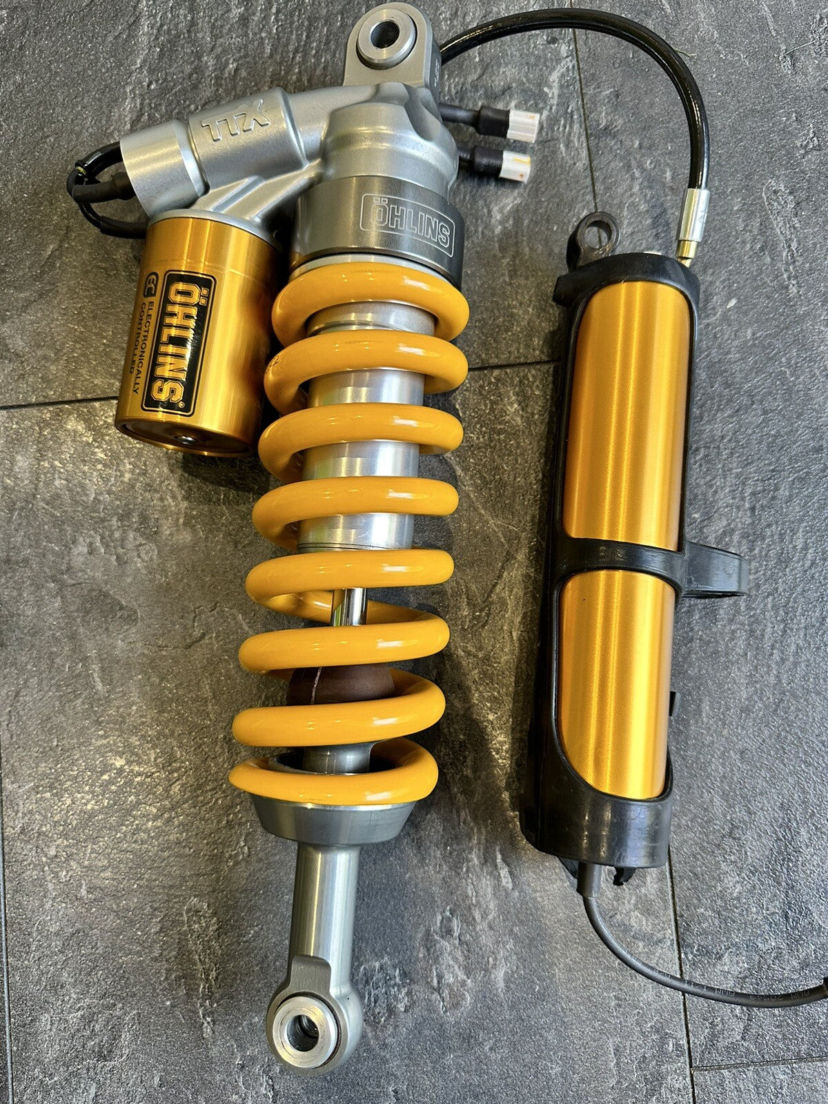 Ducati Multistrada V4 Pikes Peak 2022 OHLINS TTX EC Rear Shock Absorber 2023 OEM