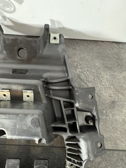Yamaha YZF R125 R 125 2014 Subframe Inner Tray Panel 26983 Mile 2008-2018 OEM