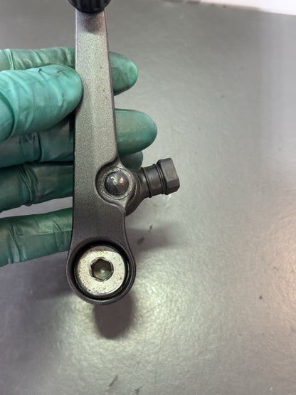 ecfcb9b2-c1fc-4a3e-8e7a-2c33e69f6515