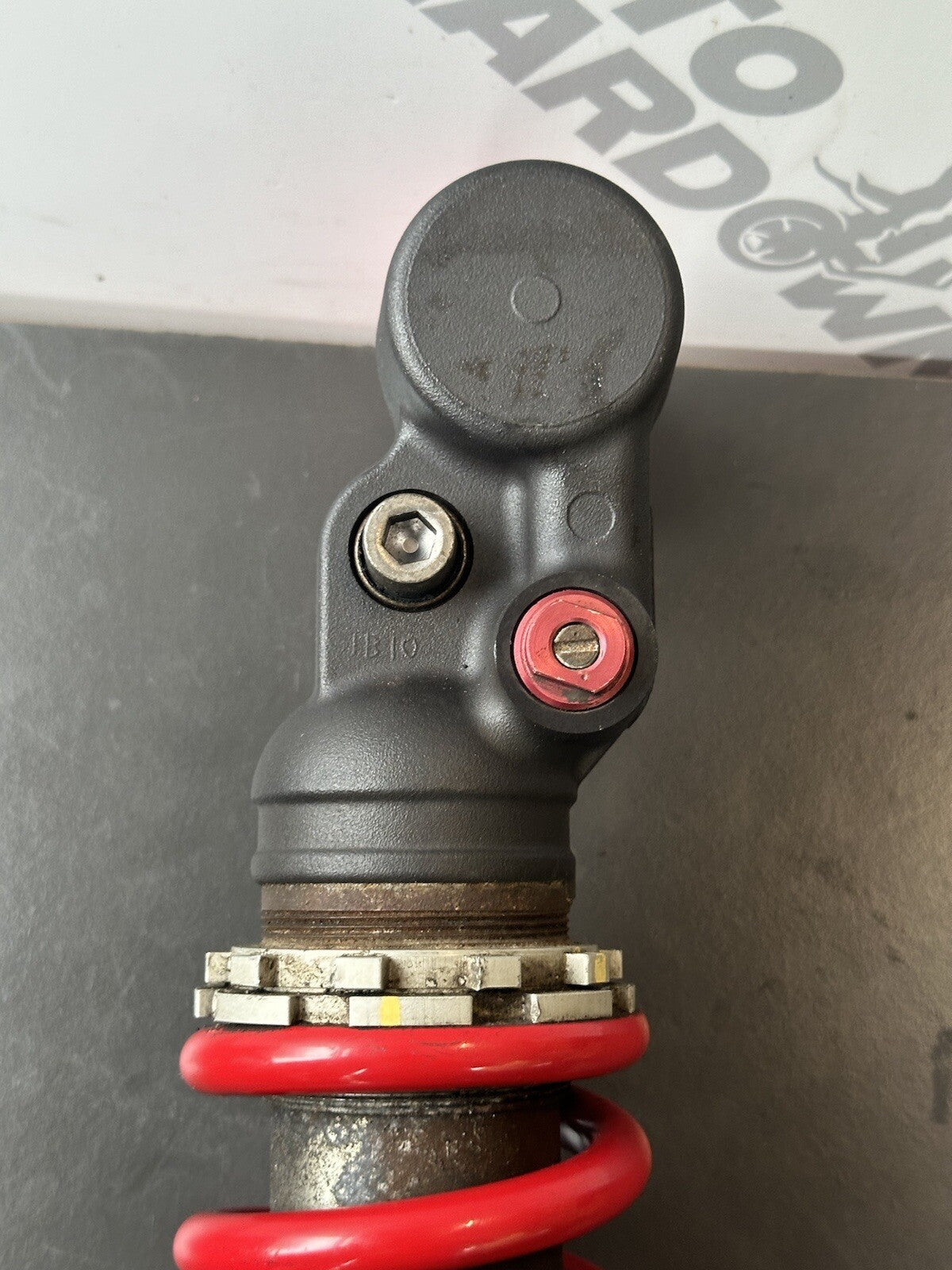 Triumph Speed Triple SHOCK ABSORBER REAR TRIUMPH SPEED TRIPLE 1050 2011 - 2015