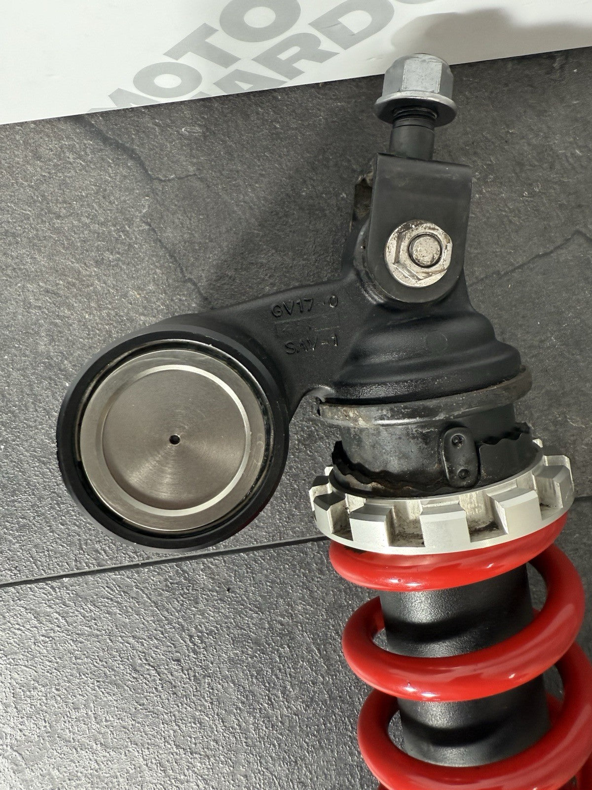 81055e33-d11e-42c4-8645-ec0b89fe4871