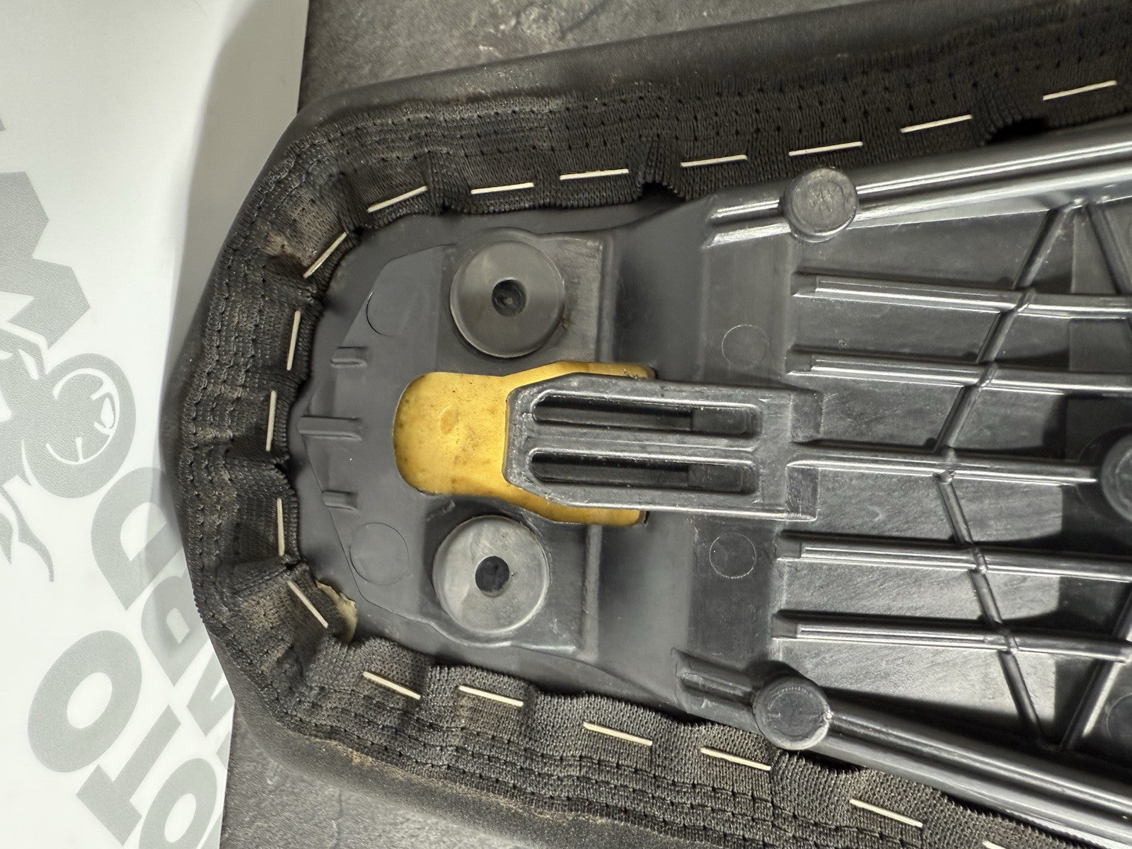 Yamaha YZF R125 R 125 2014 Seat Pillion Seat Rear Seat 26983 Miles 2008-2018 OEM