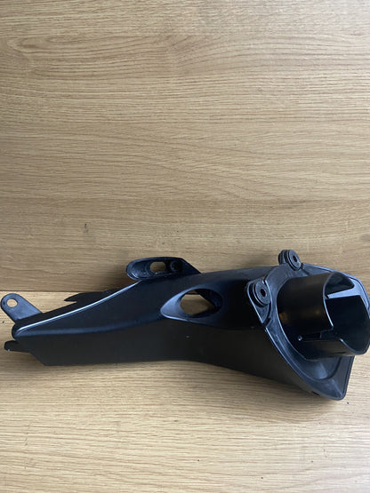 Aprilia Tuono 1100 V4 Left LH Air Intake Duct Pipe 2017 2018 2019 OEM 2B002419