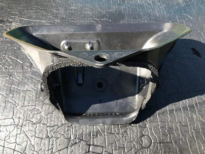 Yamaha MT10 SP 2018 Air Intake Duct Housing OEM Only 2826 Miles