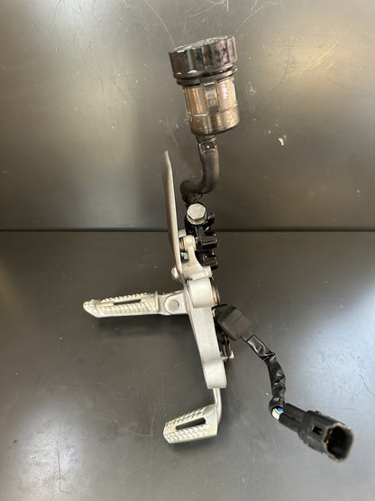 Triumph Street Triple 765 RS Right Rearset Footrest Rear Right Assembly 2017-19