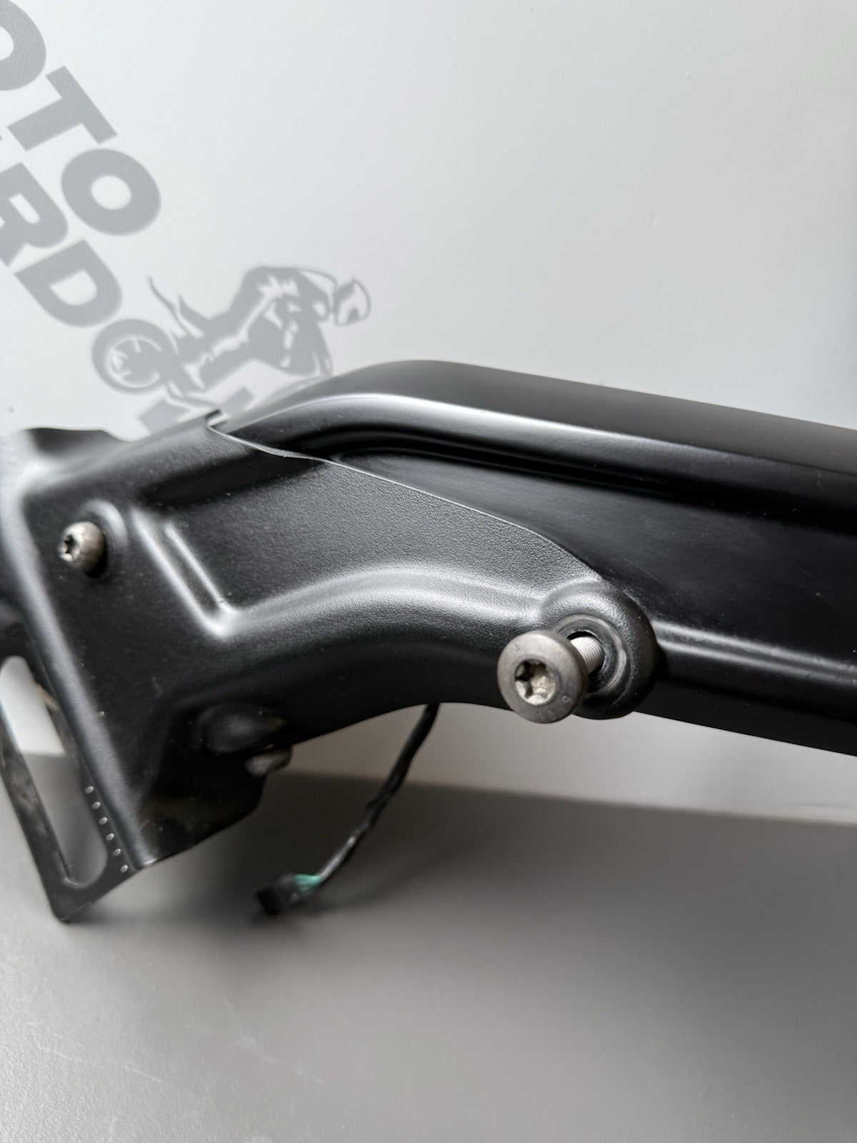 Triumph Trident 660 Rear Number Plate Holder + Rear Indicators 2021-24 T2313202