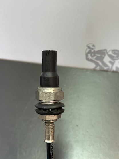 06ec94e8-85bd-4270-bcce-cdcc1702eafa