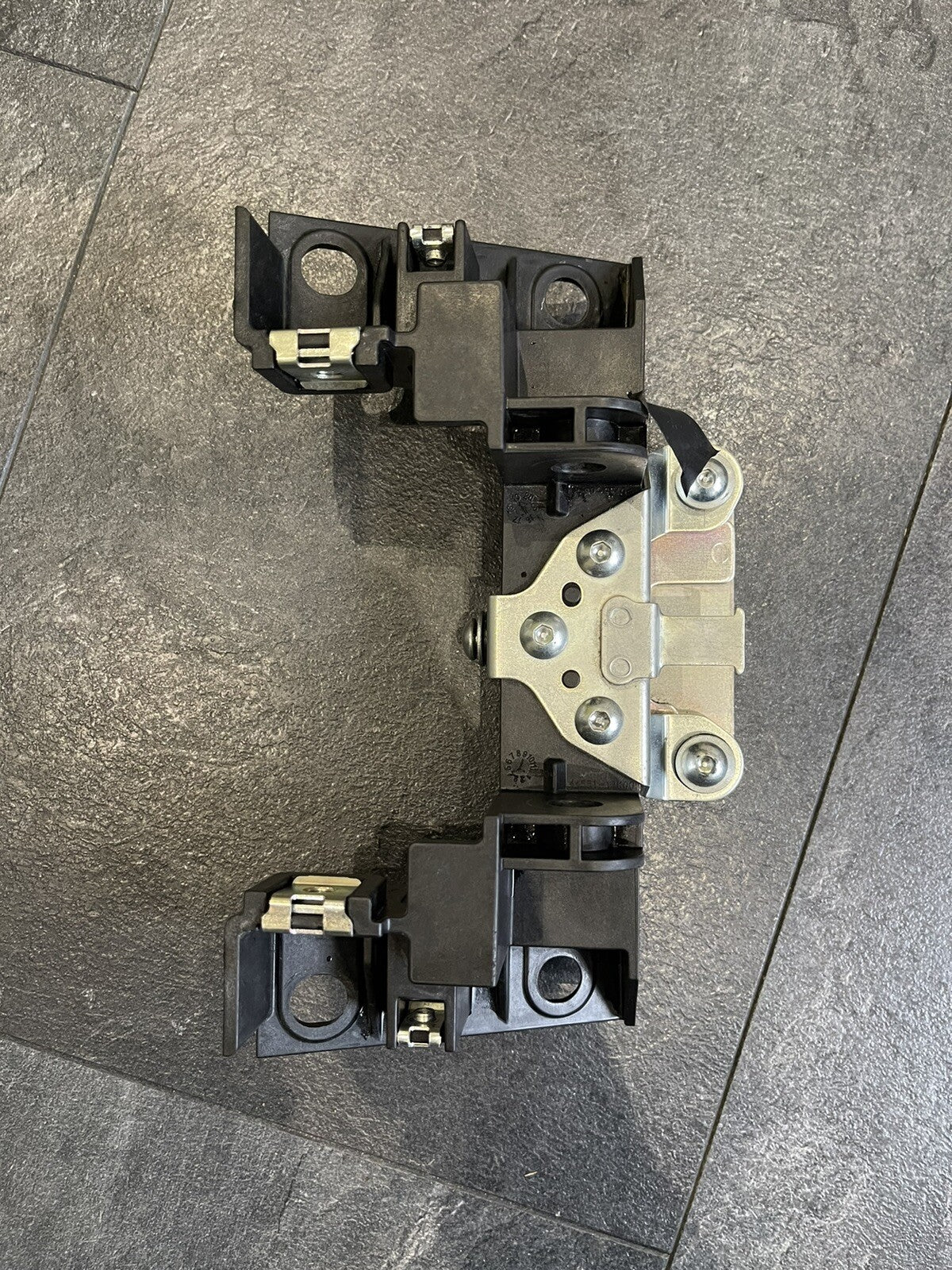 Suzuki GSXR 1000 R 2019 Subframe Fuel Tank Bracket Mount 2017-22 WG69 OEM