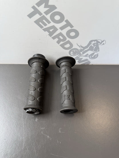 Triumph Street Triple 675 Rubber grips Galindo F1 Handlebar Galindo F1 Grips