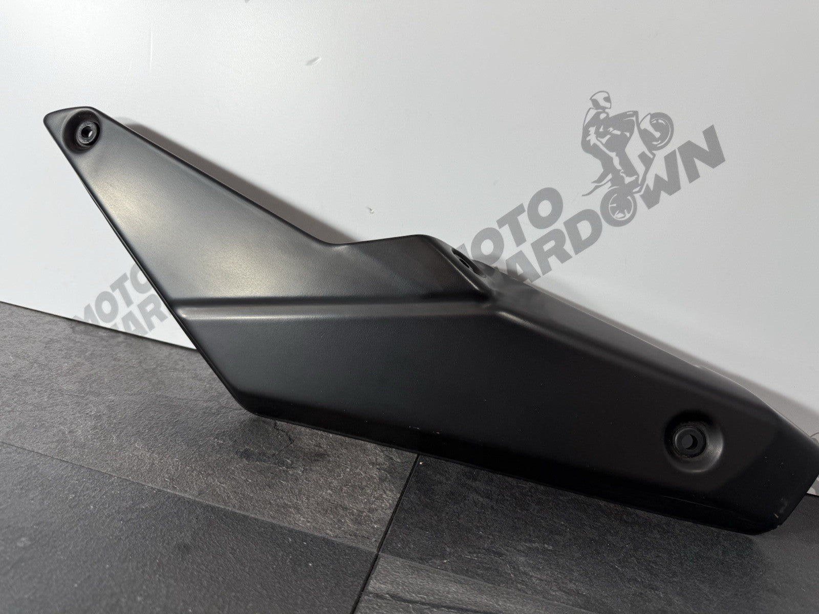 Triumph Street Triple 675 R 2015 Exhaust Heat Shield 2013-2016 16470 Miles OEM