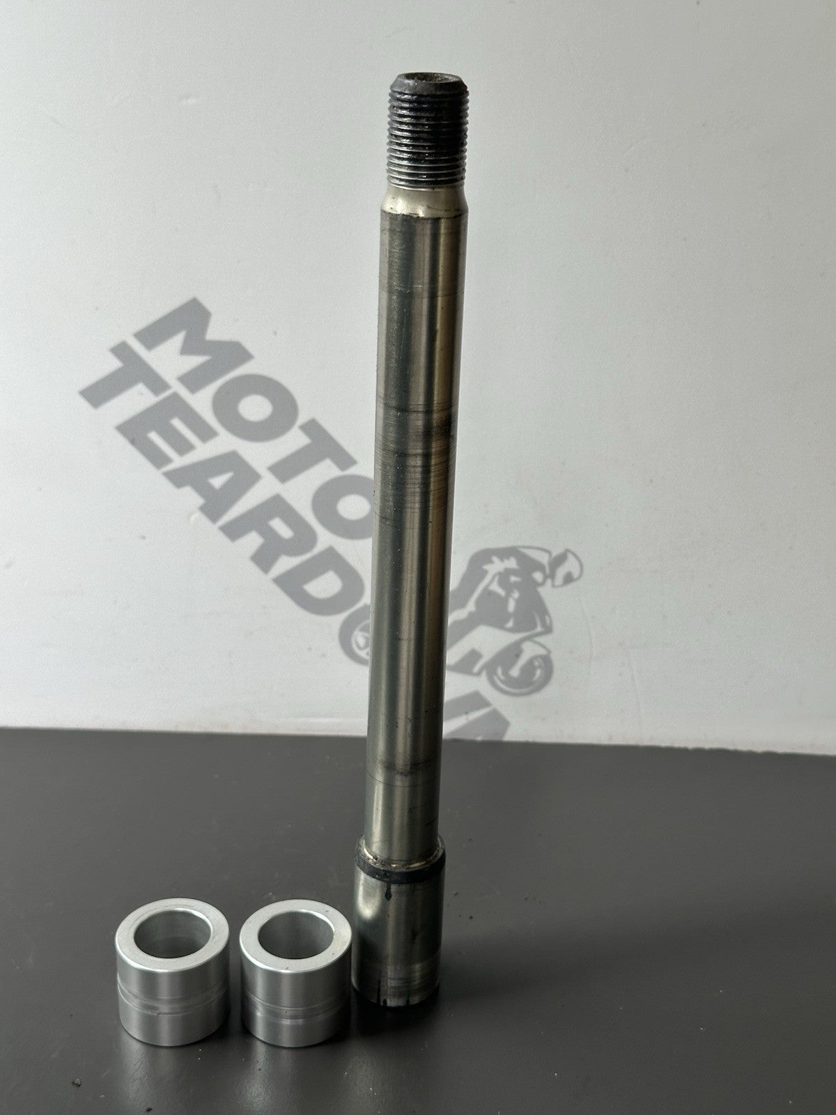 TRIUMPH STREET TRIPLE 765R 765RS FRONT WHEEL SPINDLE AXLE Front Spindle 2017-19