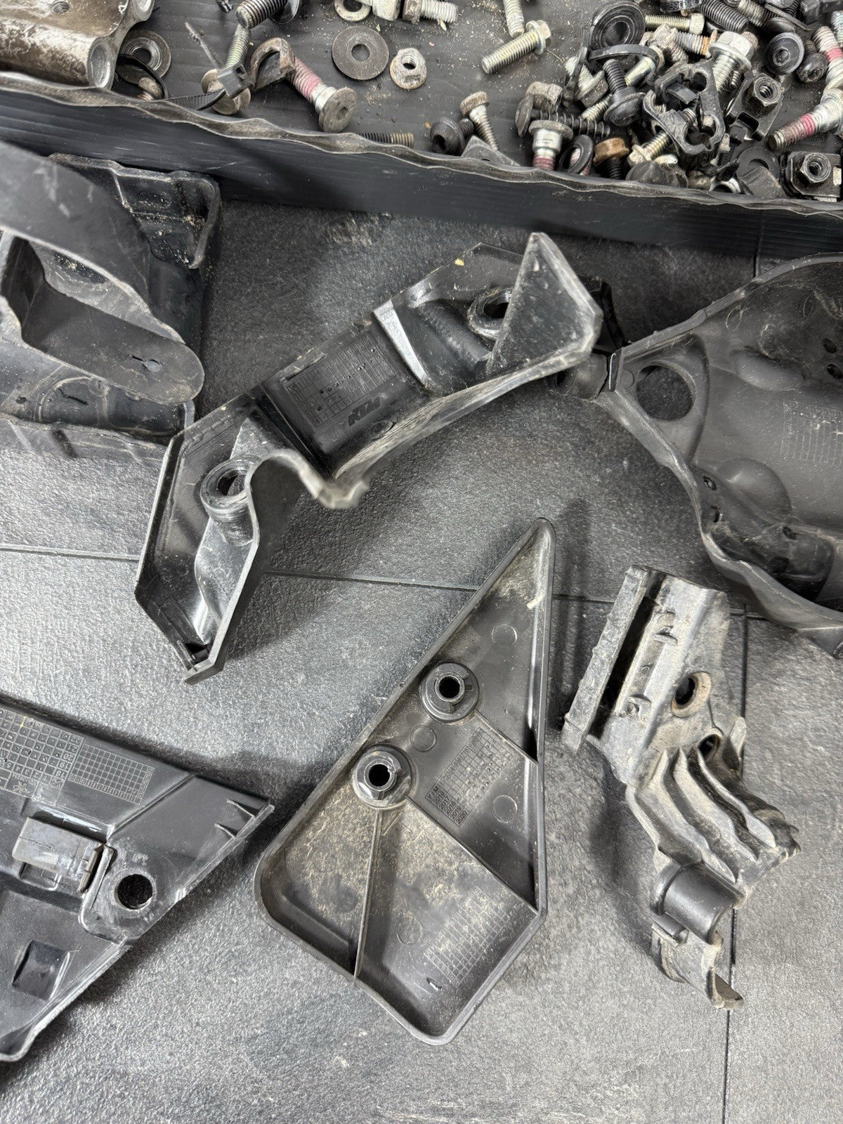 9a4807da-0c62-478b-b828-b27e35552eb1