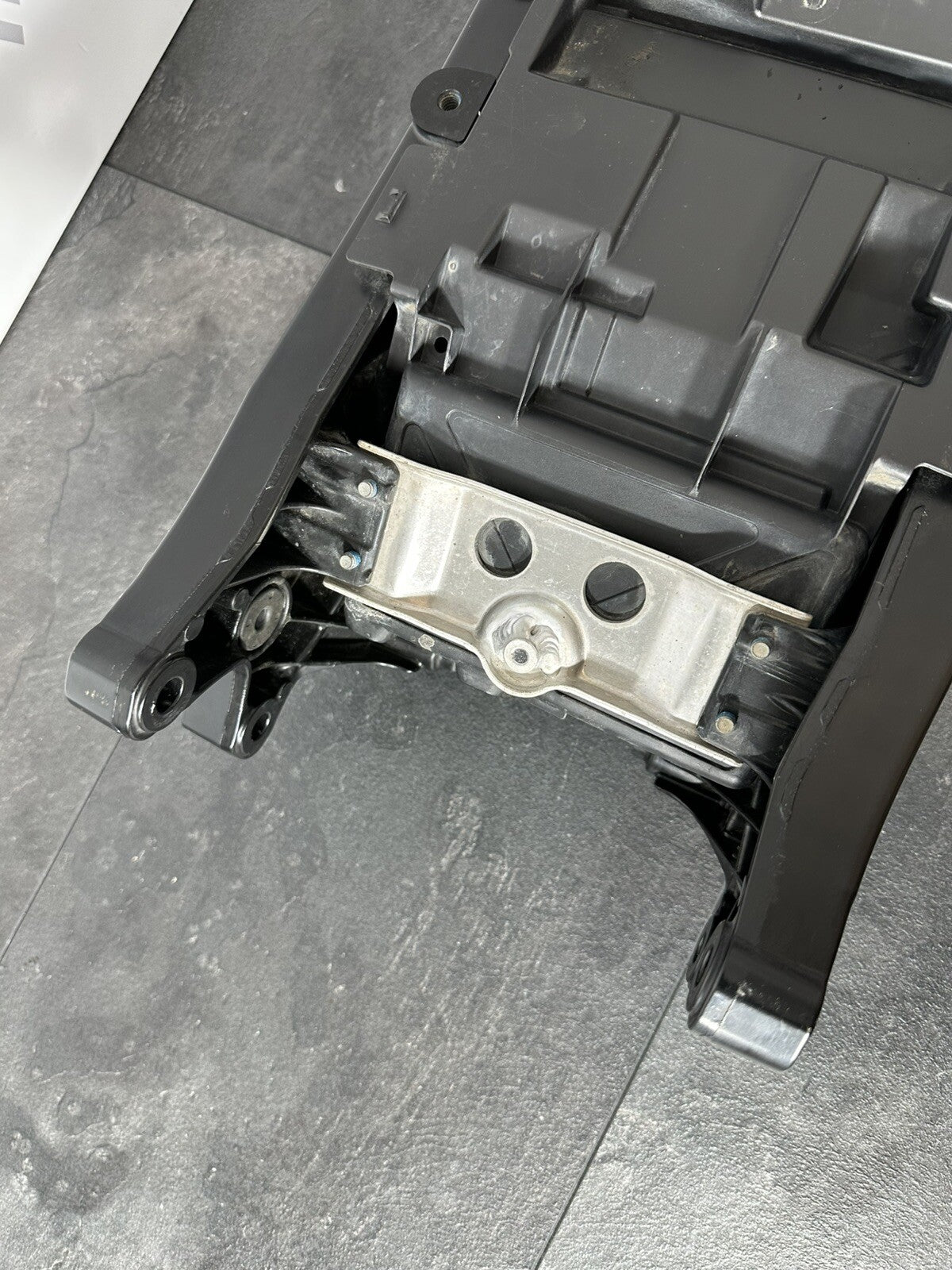 Suzuki GSXR 1000 2014 Rear Subframe & Undertray 22774 Miles 2009-2016 OEM